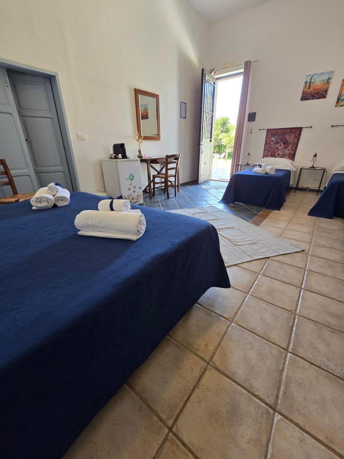 B&B Casa Cavarra Portopalo Di Capo Passero Extérieur photo