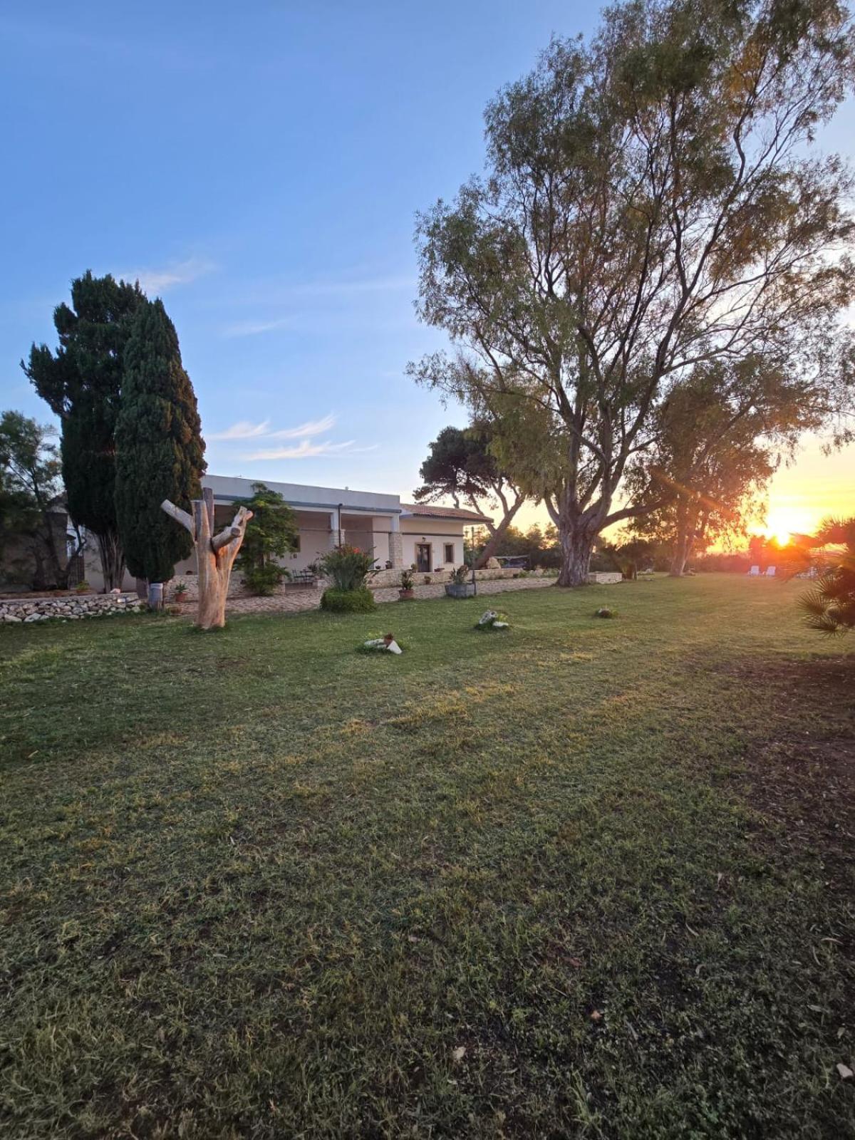 B&B Casa Cavarra Portopalo Di Capo Passero Extérieur photo